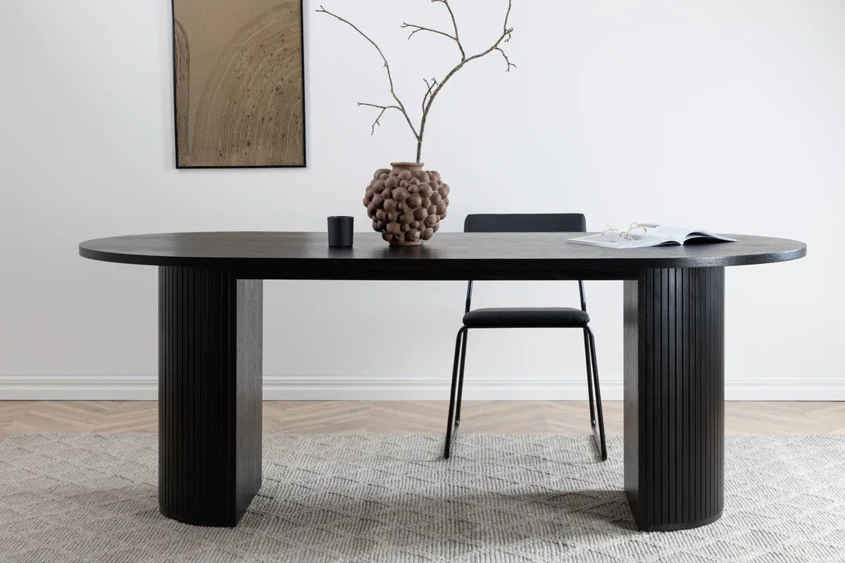 Venture Design Bianca Matbord 200×90 – Ovalt Svart MDF med Ribbdesign VENTURE DESIGN