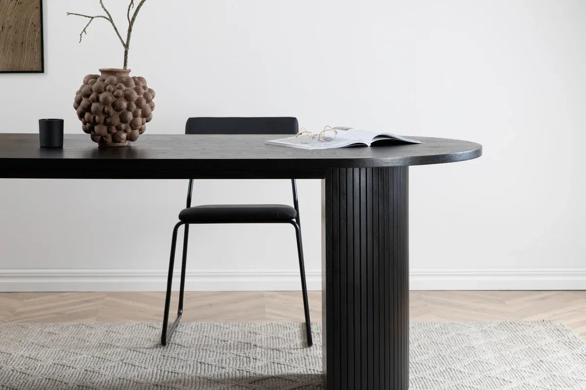 Venture Design Bianca Matbord 200×90 – Ovalt Svart MDF med Ribbdesign VENTURE DESIGN