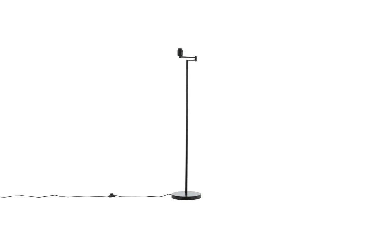 Virro Golvlampa Svart VENTURE DESIGN