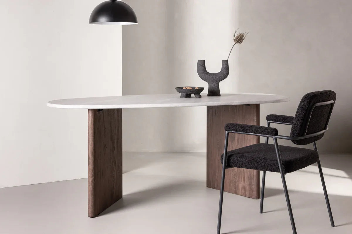 Venture Design Grönvik Matbord 220×100 – Ljusgrå Betonglook i MDF VENTURE DESIGN