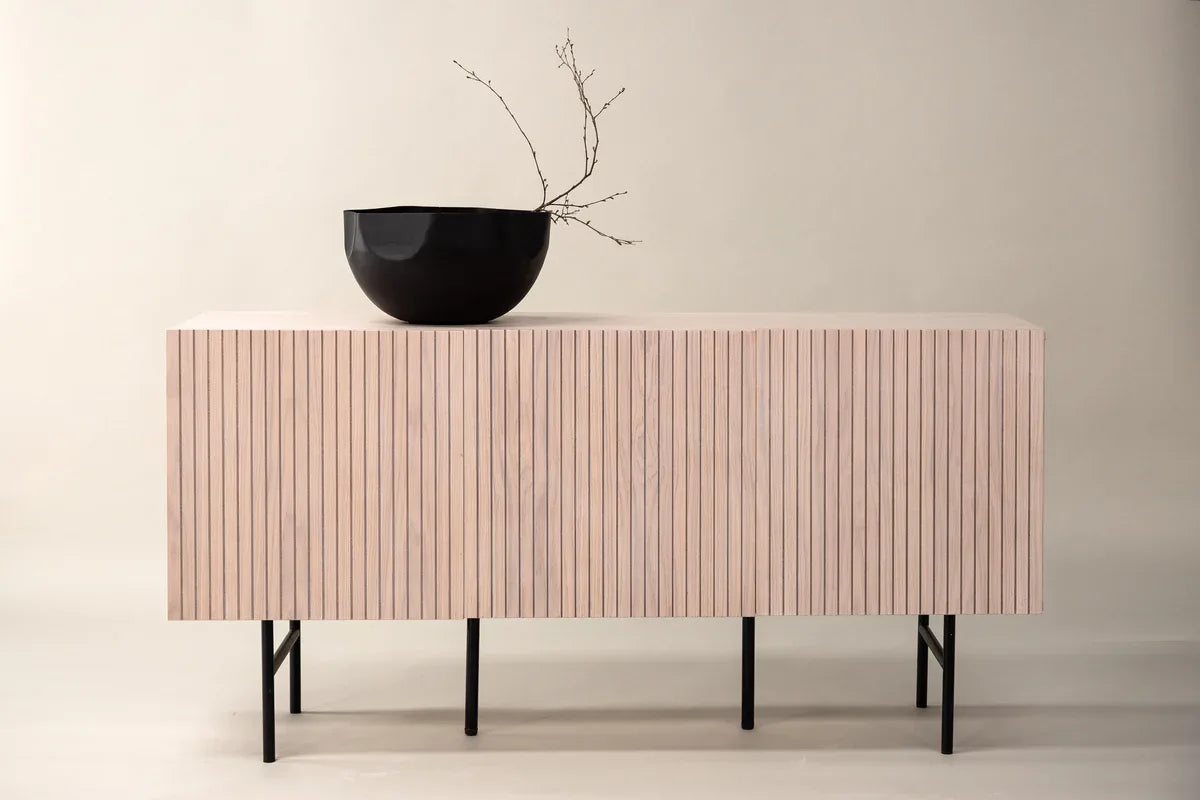 Björkön Skåp 42 x 75 x 150 Vitputsad - HemHyddan