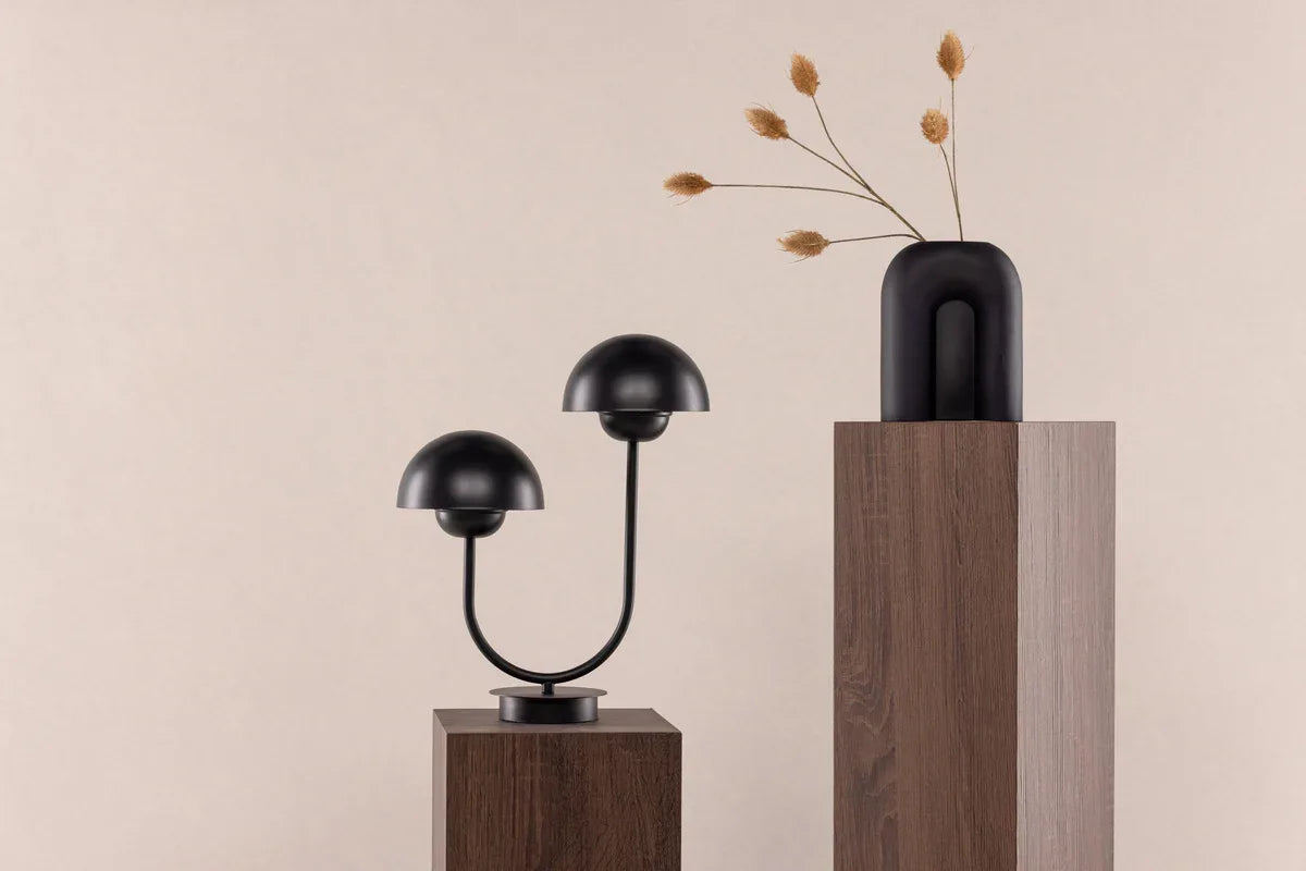 Lyckorna Bordslampa Svart - HemHyddan
