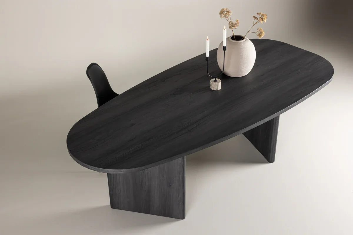 Venture Design Grönvik Matbord 220×100 – Svart Betonglook i MDF VENTURE DESIGN