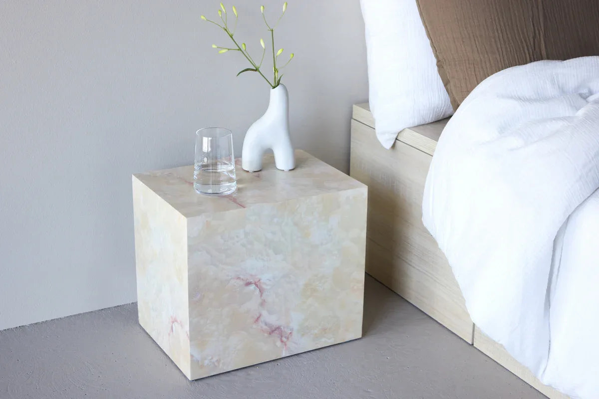 York Sidobord 35 x 25 Beige - HemHyddan