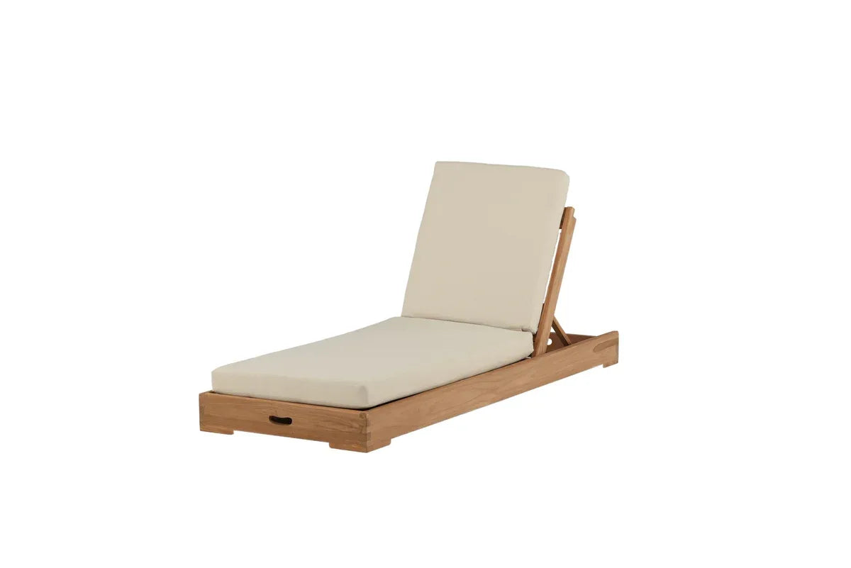 Venture Design Kenya Solsäng Teak Golden med Beige Dyna – Elegant Solsäng VENTURE DESIGN