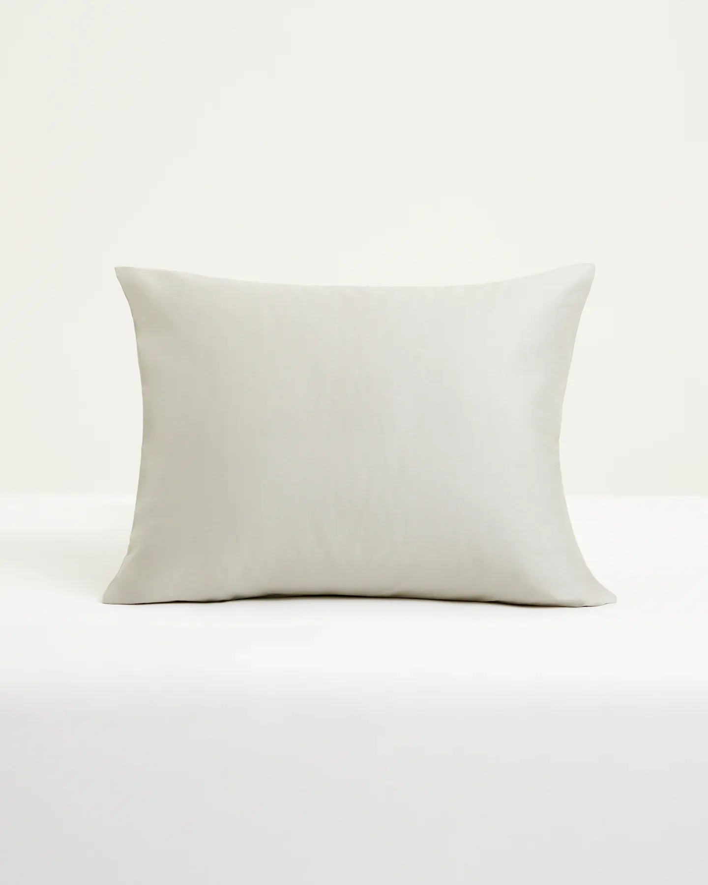 Arkipelag Örngott Blank Greige 50x60 cm - Bomullssatin