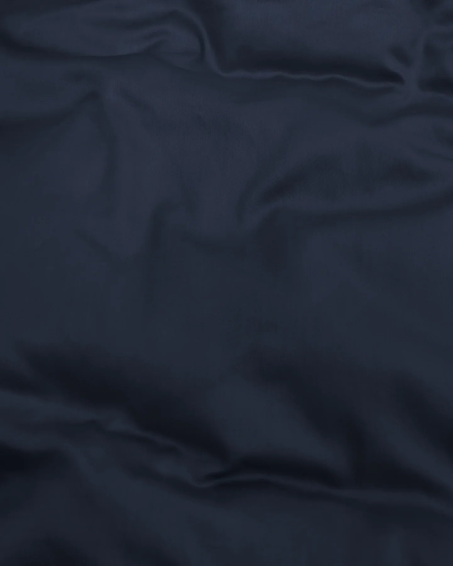 Arkipelag Kuvertsytt Lakan Blank Navyblå 90x200 cm – Satin 200TC Arkipelag