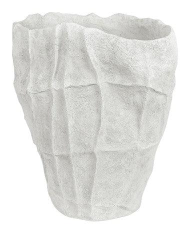 Mette Ditmer ART PIECE skulptural vas i stenresin – Off‑white Mette Ditmer