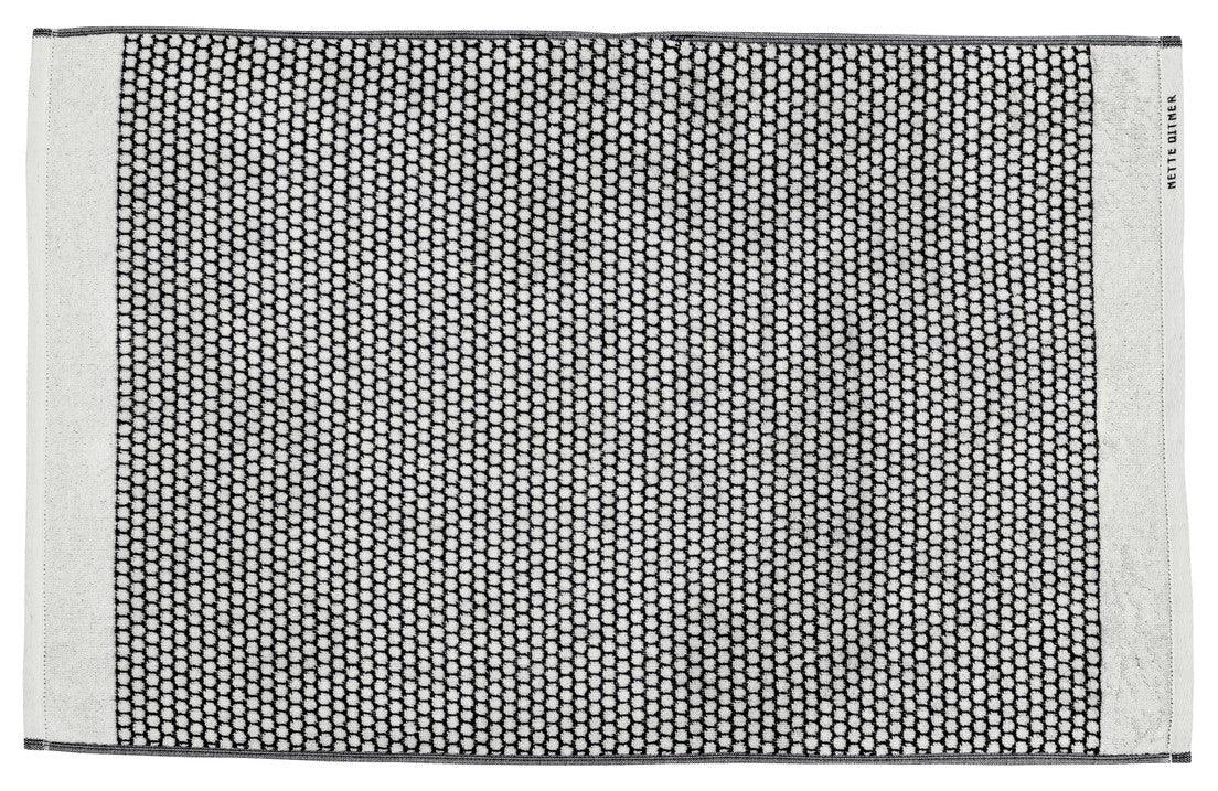 Mette Ditmer GRID Badrumsmatta Svart 50×80 cm Mette Ditmer