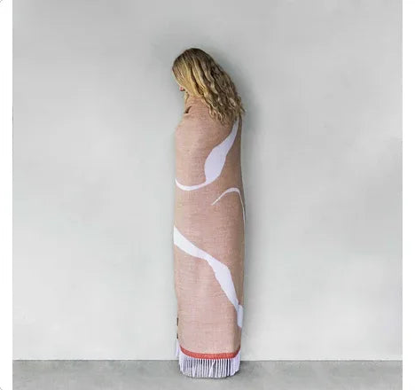 Mette Ditmer GALLERY Pläd 125×170 cm - Latte Mette Ditmer