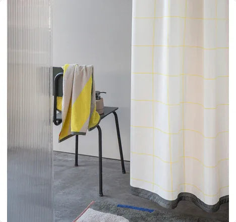 Mette Ditmer DIAGONAL Badhandduk Gul 70×133 cm Mette Ditmer