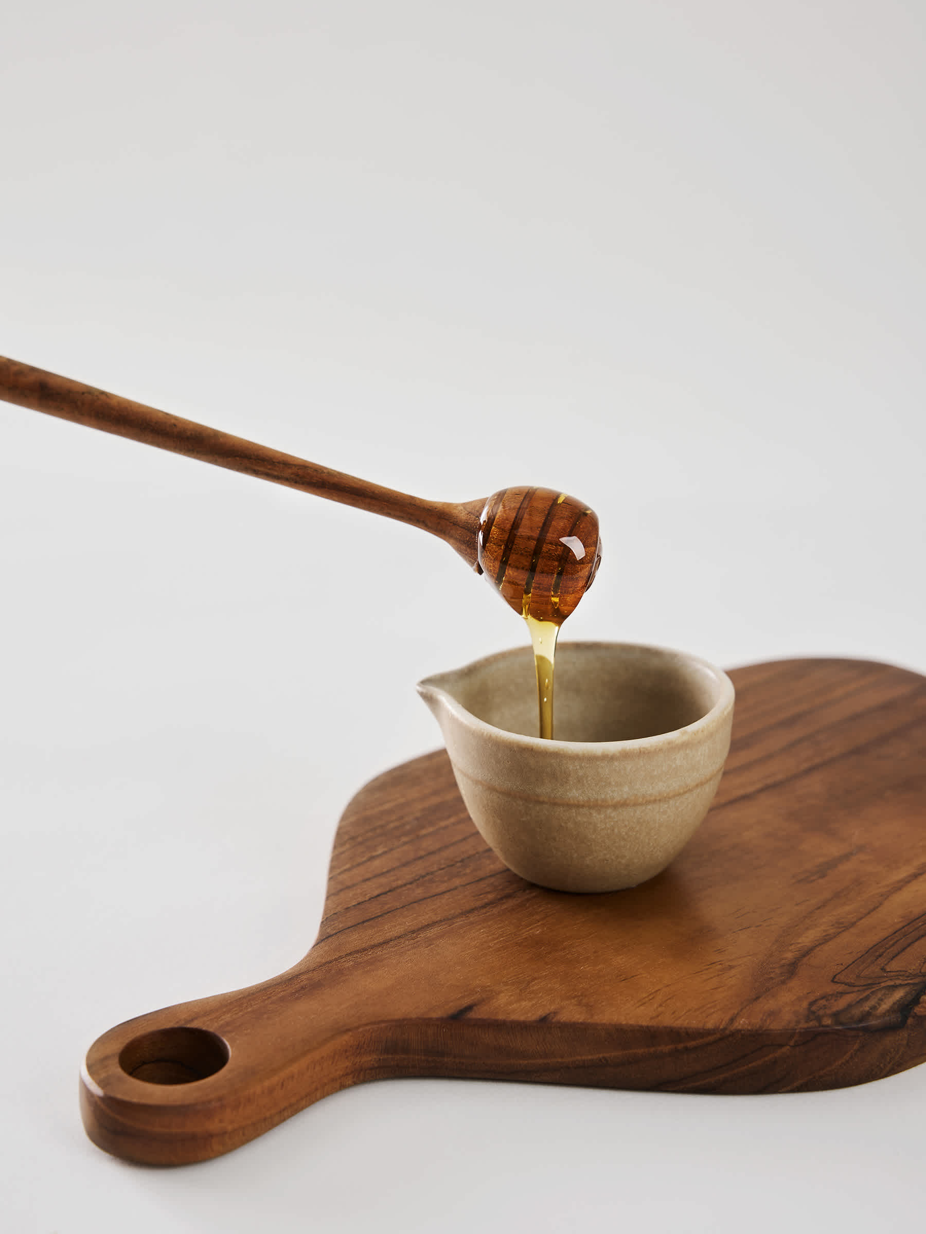 Tell Me More Teak Cheese Board – Hantverksgjord Ostbricka i Teakrot