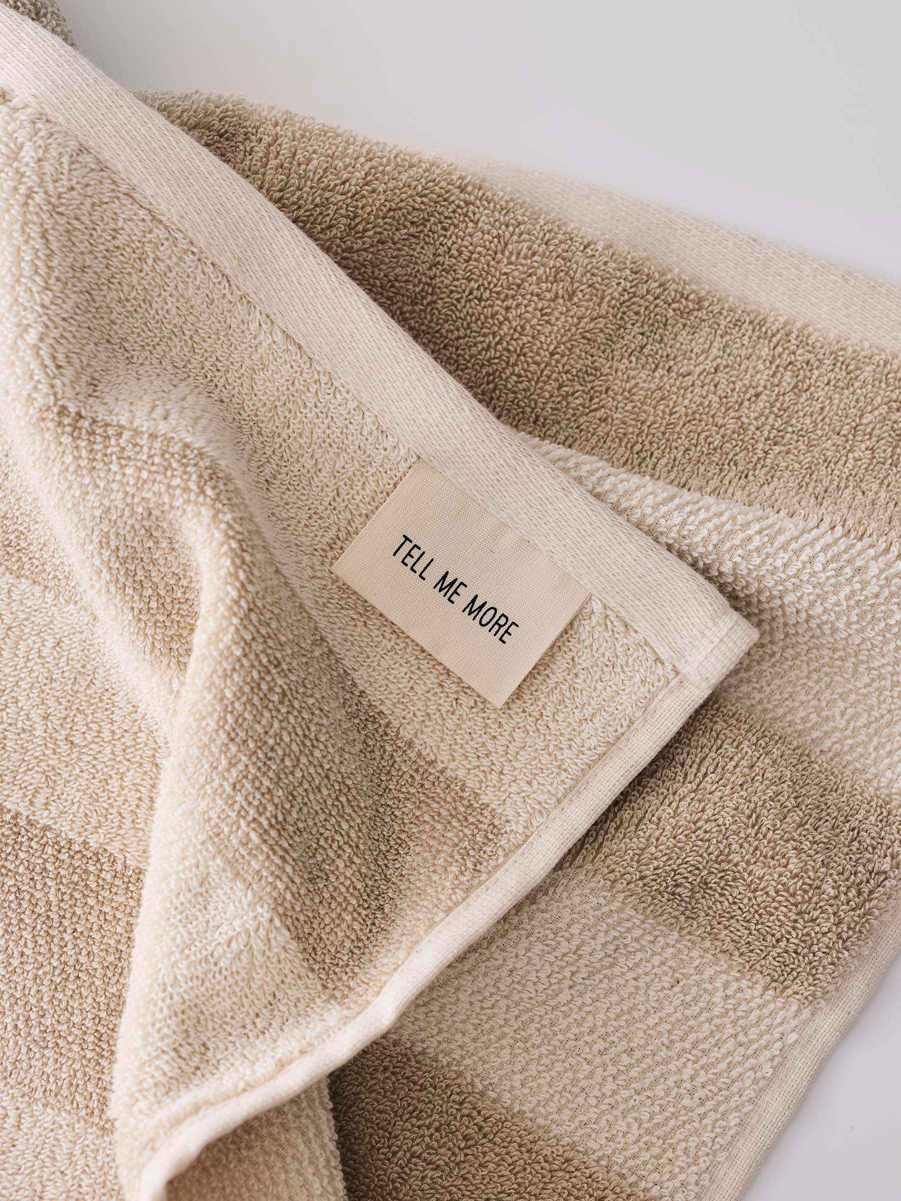 Tell Me More Cleo Handduk Beige – Ekologisk bomull & linne