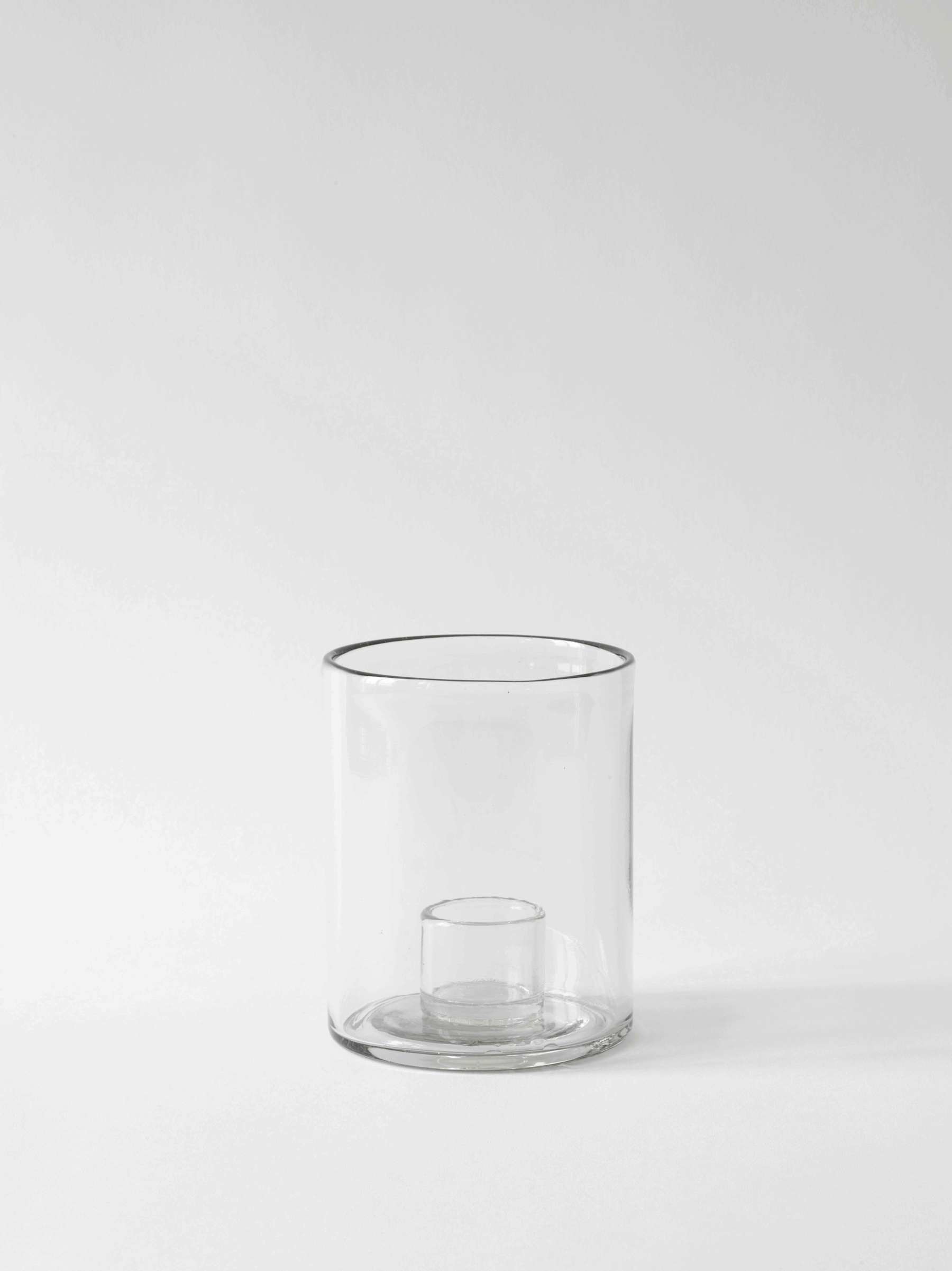 Tell Me More Luna Candleholder S – Handgjord Ljuslykta i Återvunnet Glas